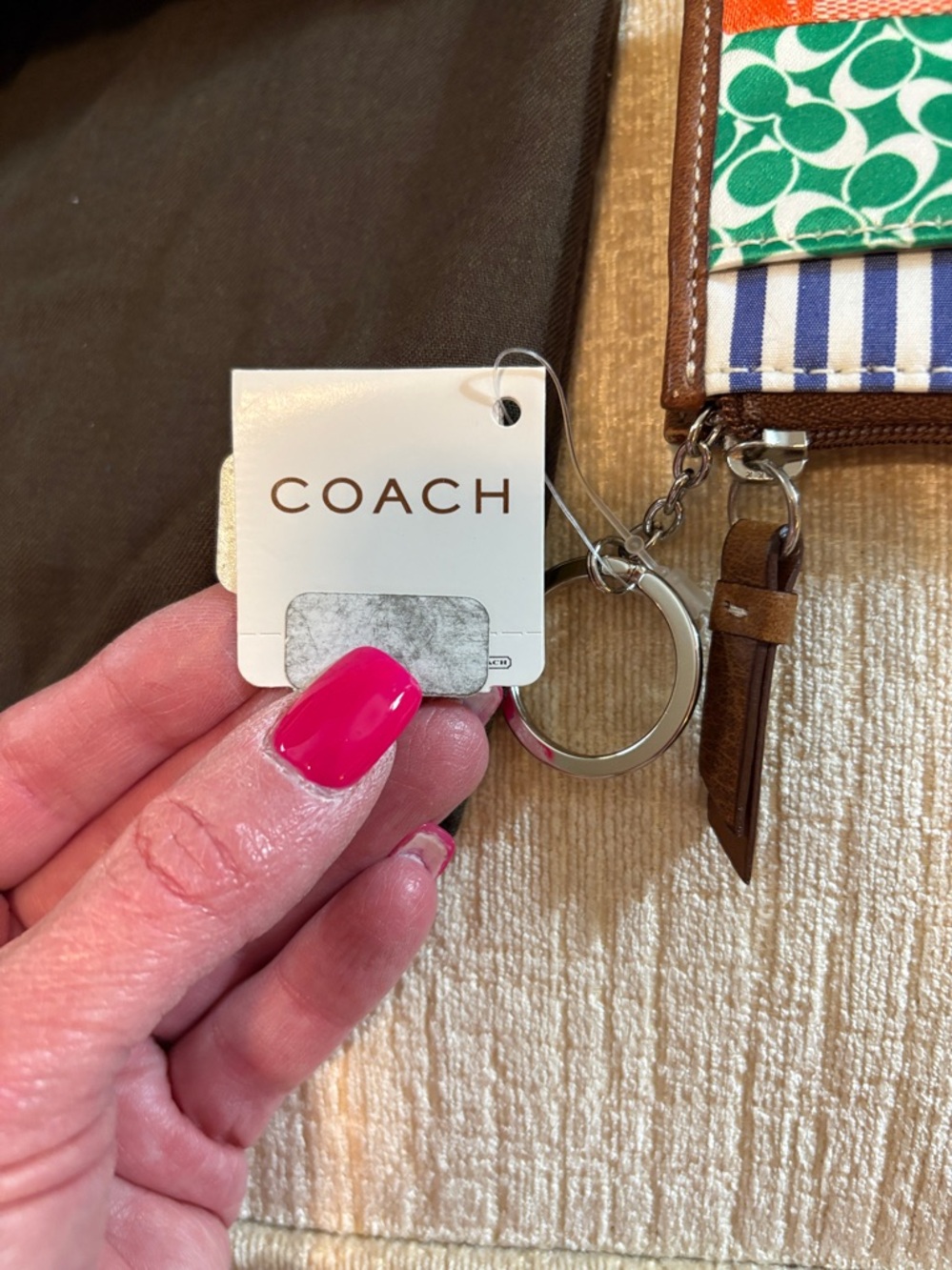 Vintage Coach Multicolor Patchwork Canvas Carryall Tote And Key/Card Holder. - Picture 16 of 16